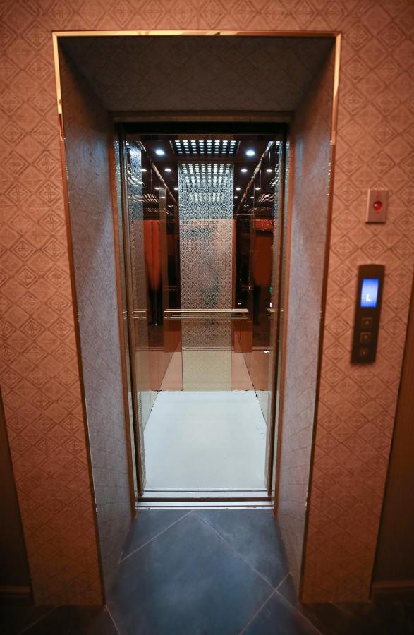 West Inn Hotel & Restaurant Nz Bakü Dış mekan fotoğraf