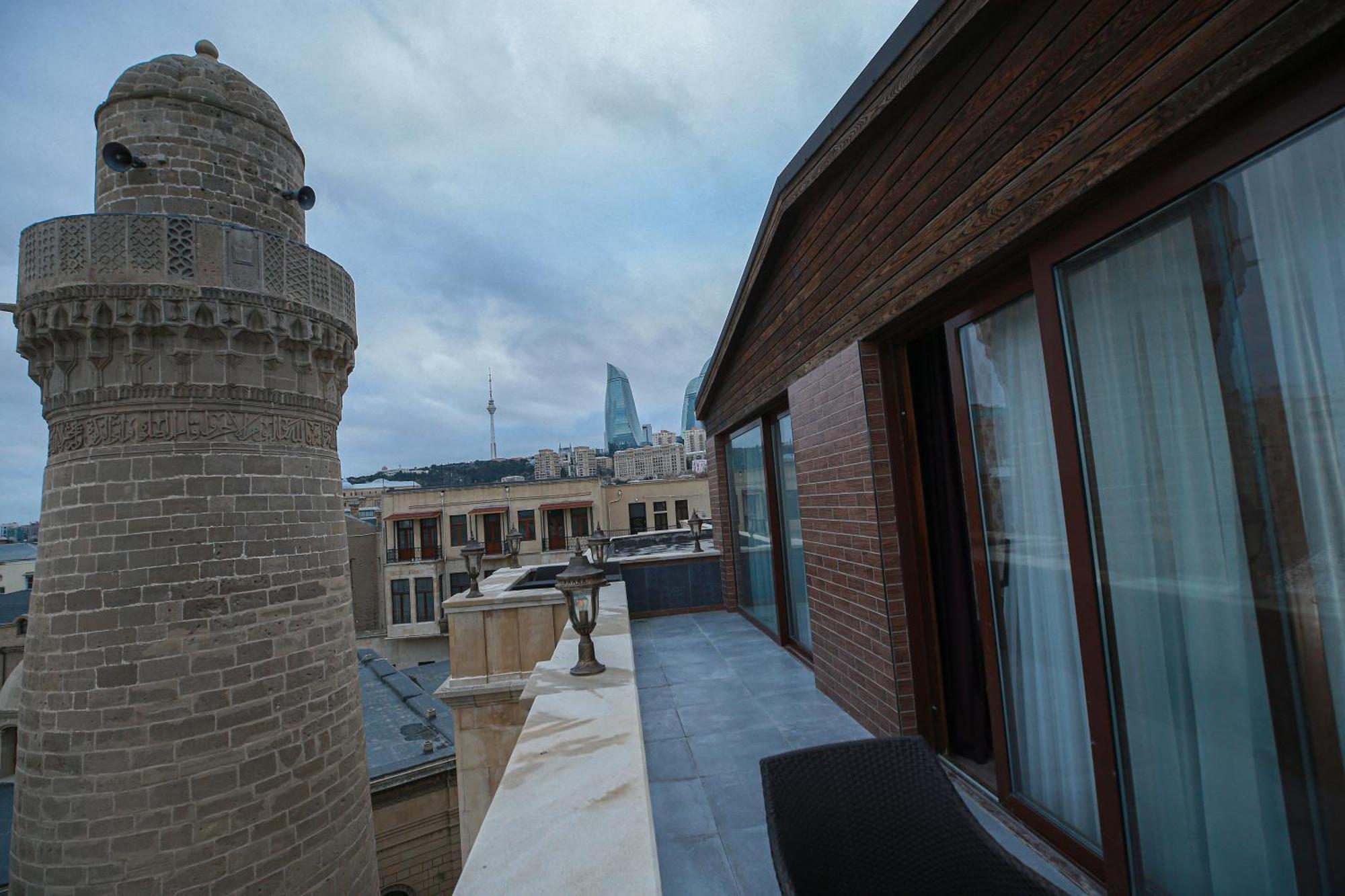 West Inn Hotel & Restaurant Nz Bakü Dış mekan fotoğraf